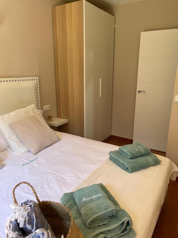 Bonito Apartamento Con Terraza, Jardin Y Piscina กาลาเอนบอสช์ ภายนอก รูปภาพ